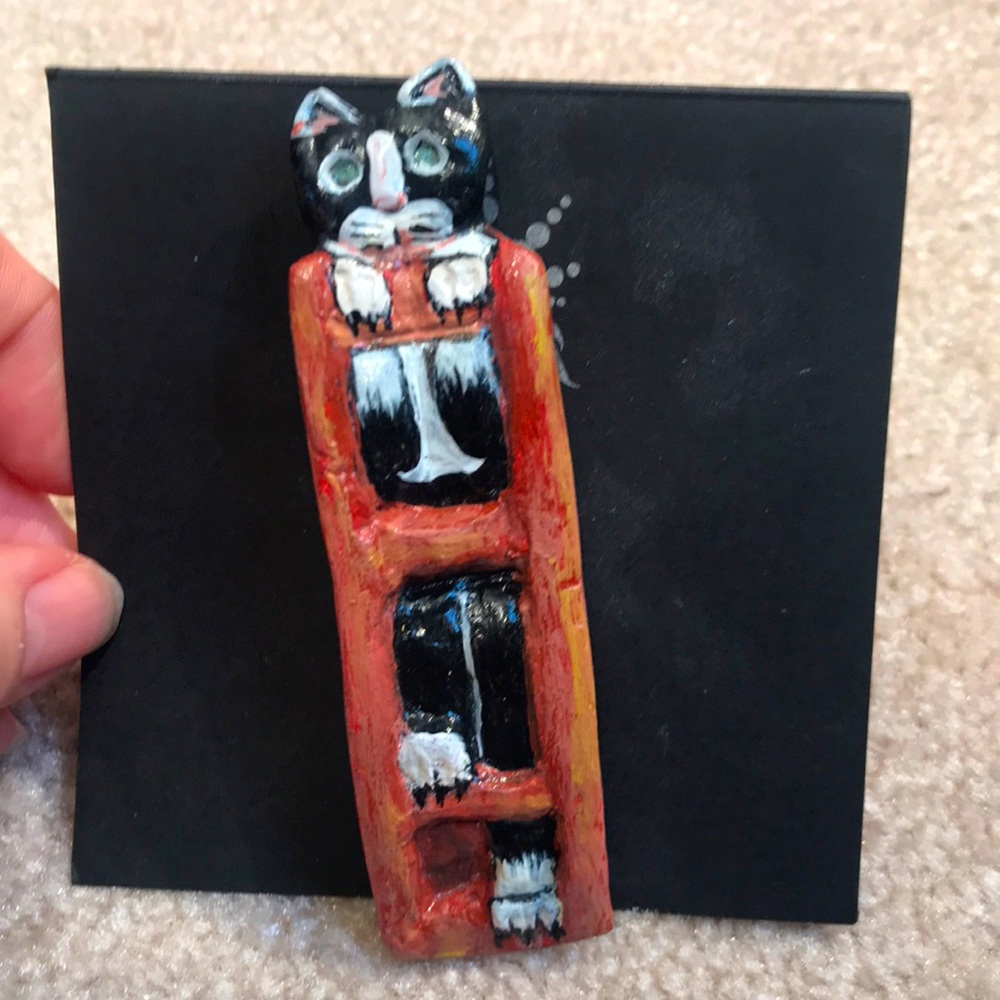 Hand made Cat in ladder pin. One of a kind!Made by an artist in La Rioja, Spain.